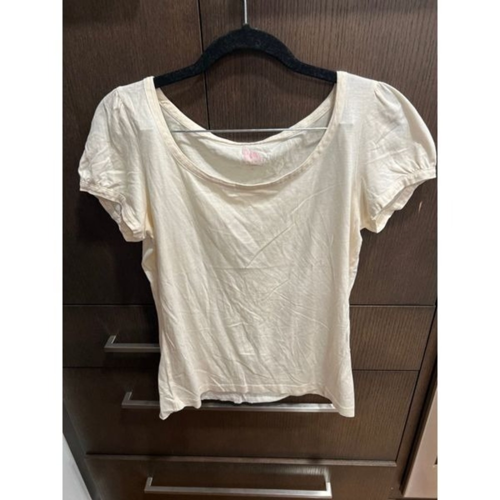 Lilly pultizer cream short sleeve shirt woman's medium